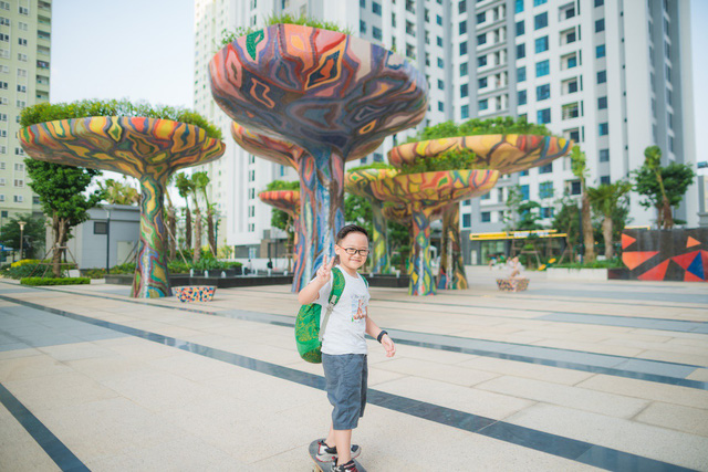 Không những mang đến môi trường giao dục chất lượng cao, TNR GoldMark City còn có nhiều không gian sáng tạo, an toàn cho con trẻ vui chơi thỏa thích